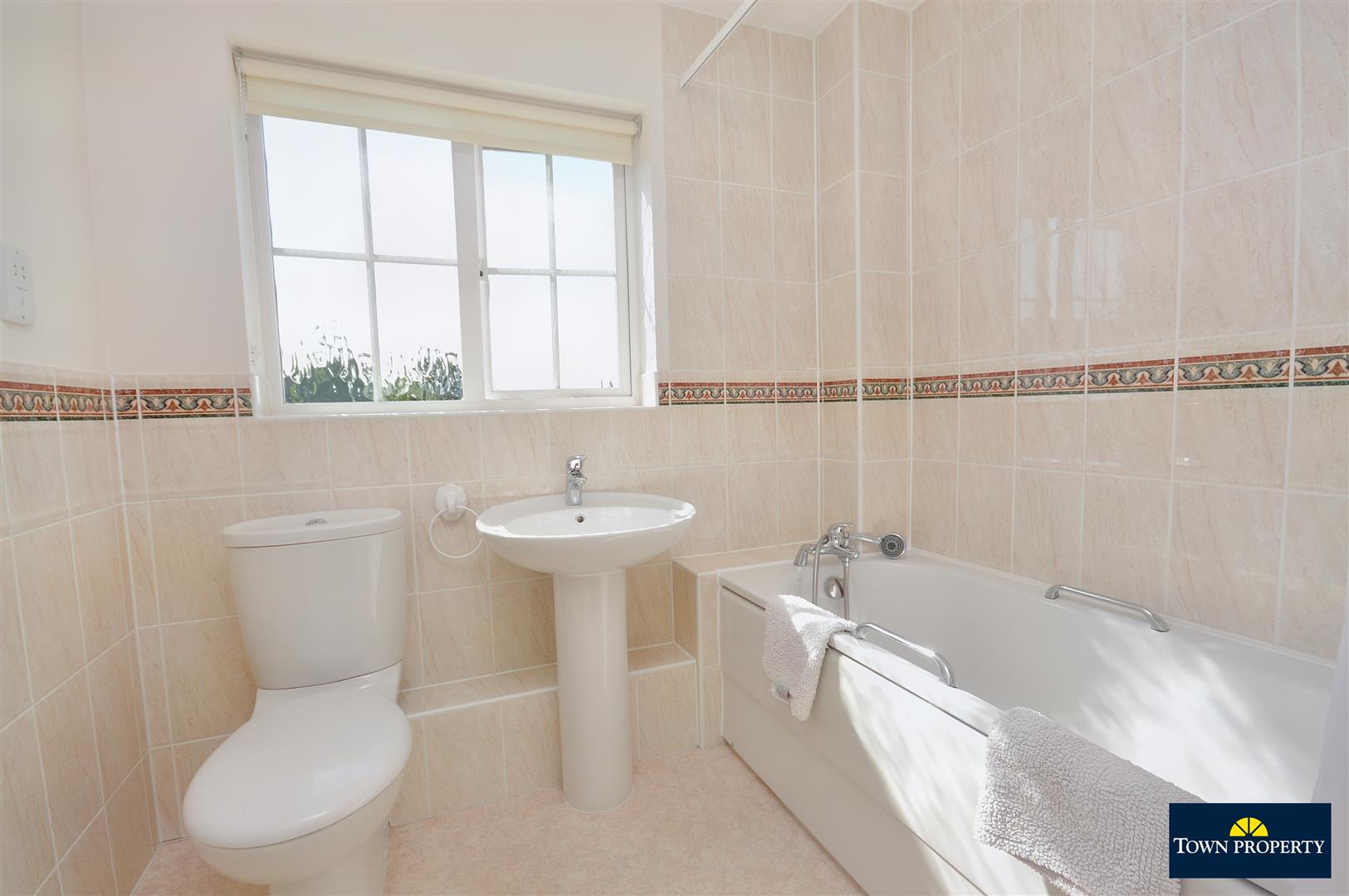 Property Details for Daytona Quay Eastbourne East Sussex BN23 5BN